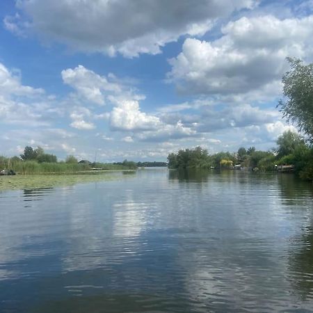La Mare Houseboat 호텔 Nederhorst den Berg 외부 사진