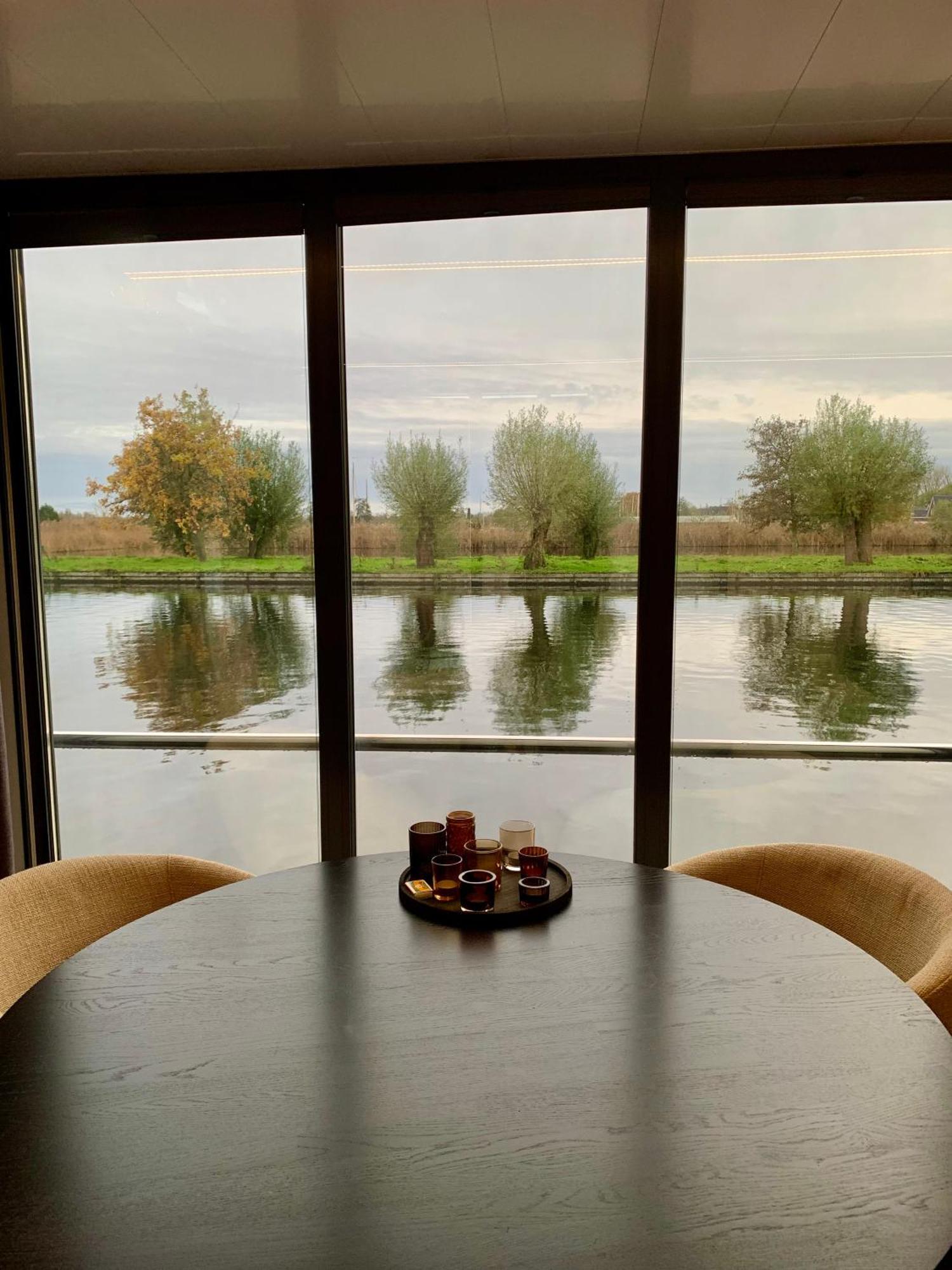 La Mare Houseboat 호텔 Nederhorst den Berg 외부 사진